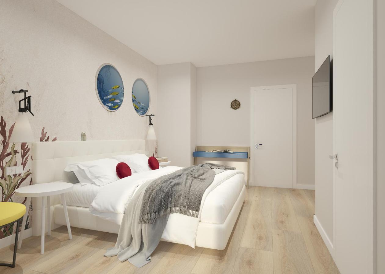 Double Room Balcony,1362317759:JPEG