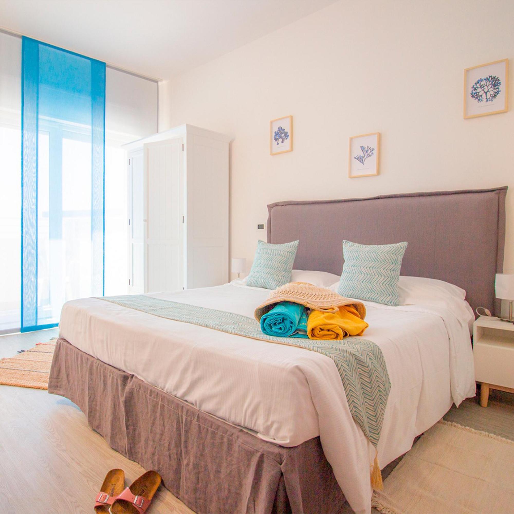 Comfort Double Room Lateral Sea View