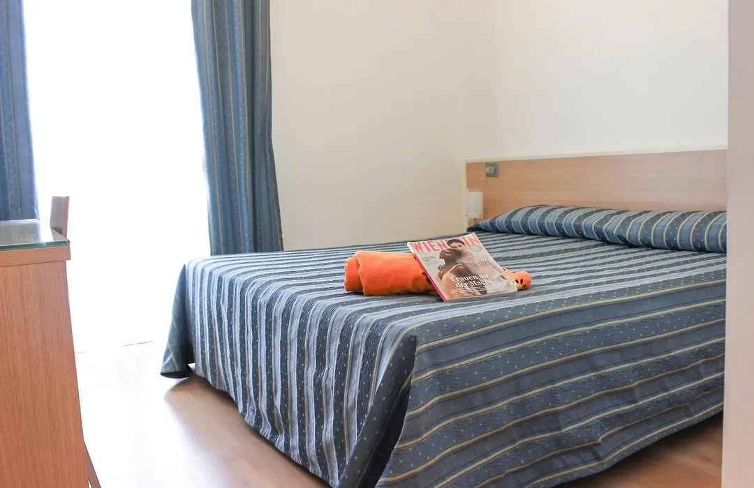 Aparthotel Royal-1
