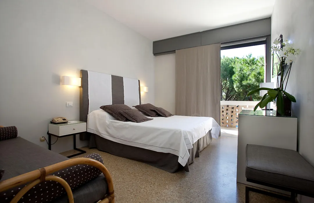 Hotel Mediterraneo Suite&Residence-1