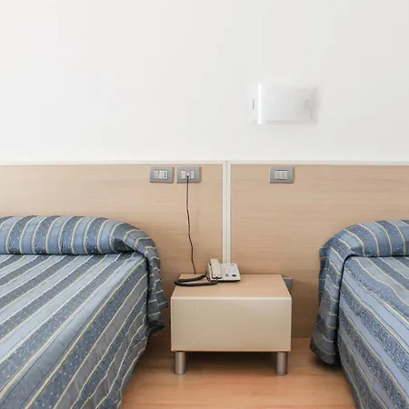Aparthotel Royal-3